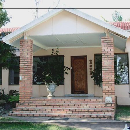 Rosegarden Guesthouse Pongola Eksteriør bilde