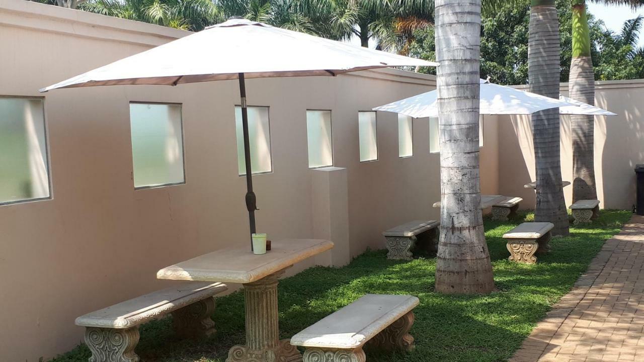 Rosegarden Guesthouse Pongola Eksteriør bilde